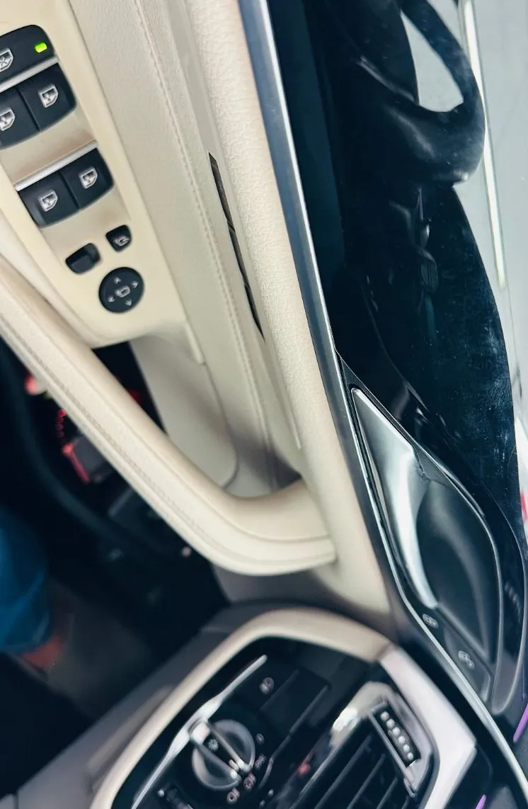 Zunanja slika - BMW Serija 5 - Touring: 530e xDrive Touring Avt.KAMERA.LED.USNJE.NAVI.T - 3
