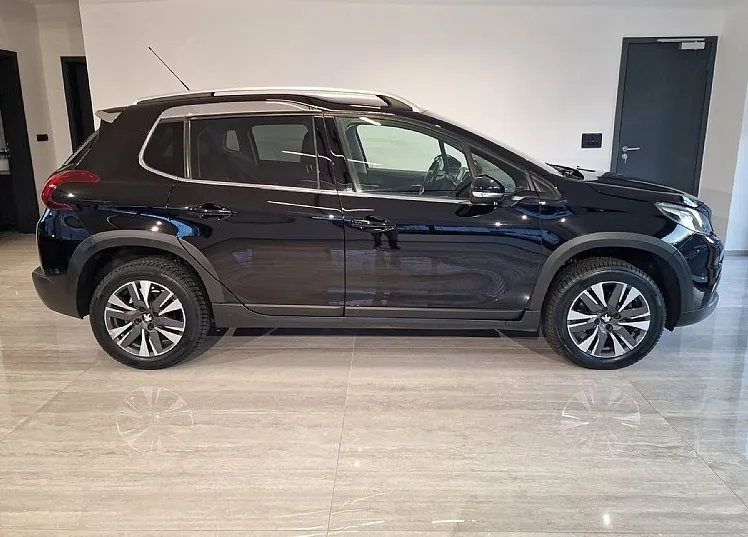 Zunanja slika - Peugeot 2008 - 1.6 BlueHDi 120 Stop start Allure | letno jamsvo | - 2