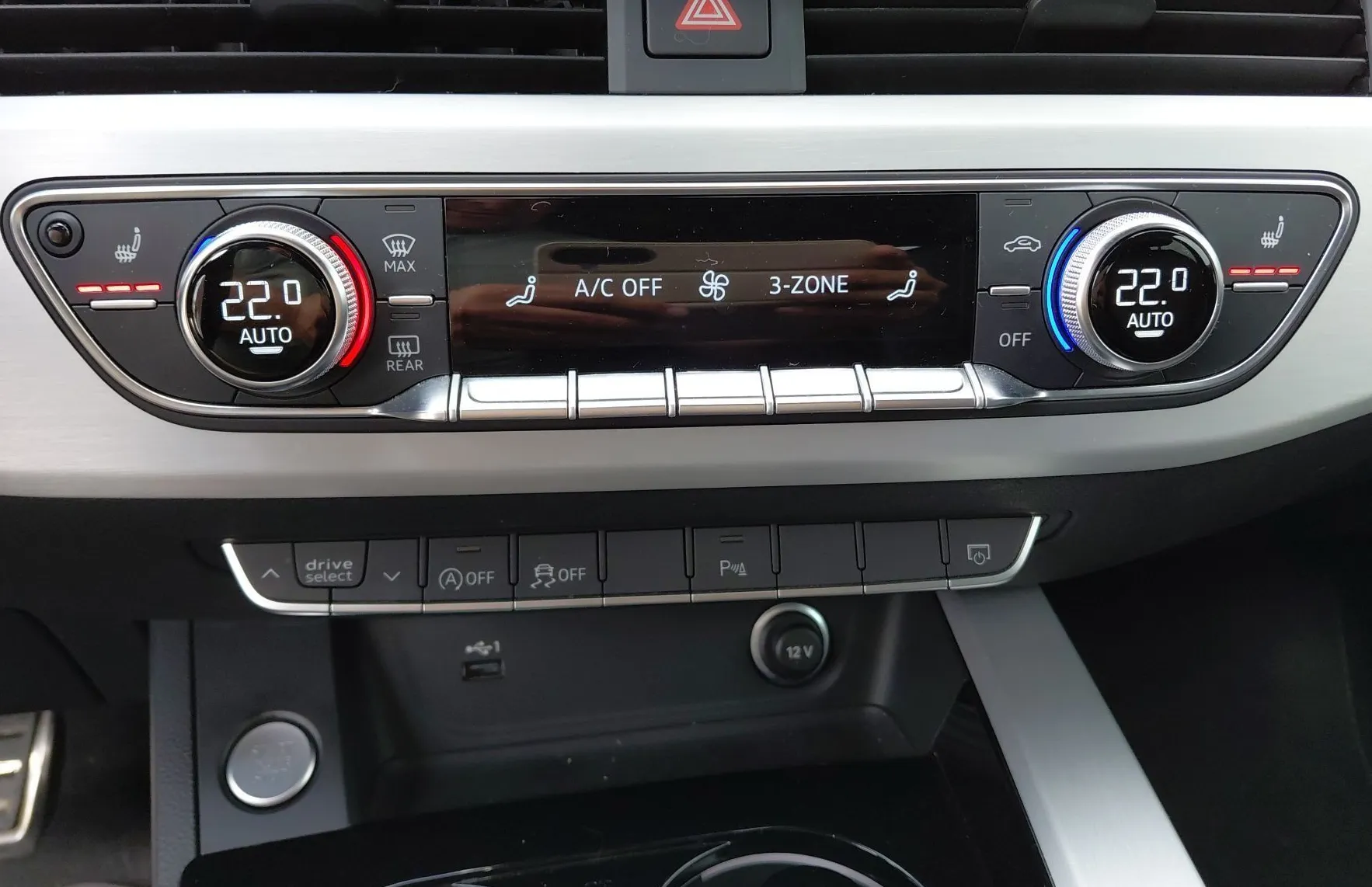 Zunanja slika - Audi A4 - 35 TFSI S tronic S Line-SLO poreklo-LED PDC-Kame.. - 20