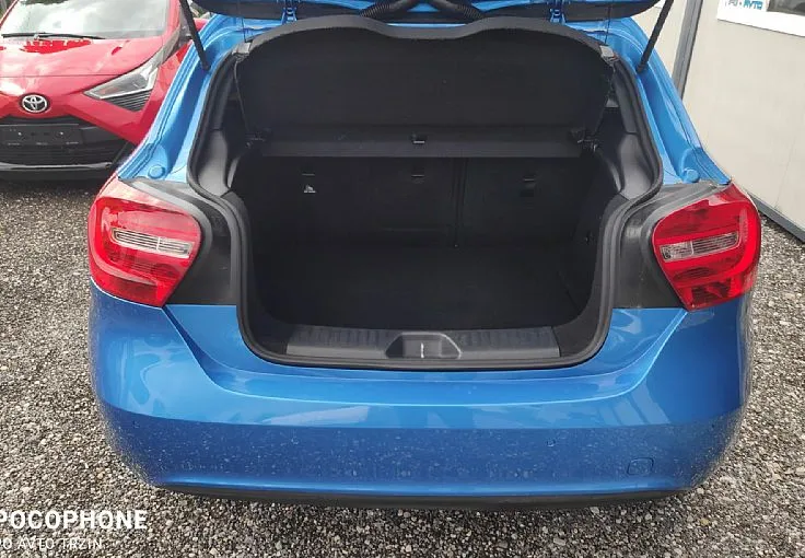 Zunanja slika - Mercedes-Benz A-Razred - A 180 CDI-ALU16-GRETJE SEDEŽEV-NAVI-2XPDC-SERVISNA - 10