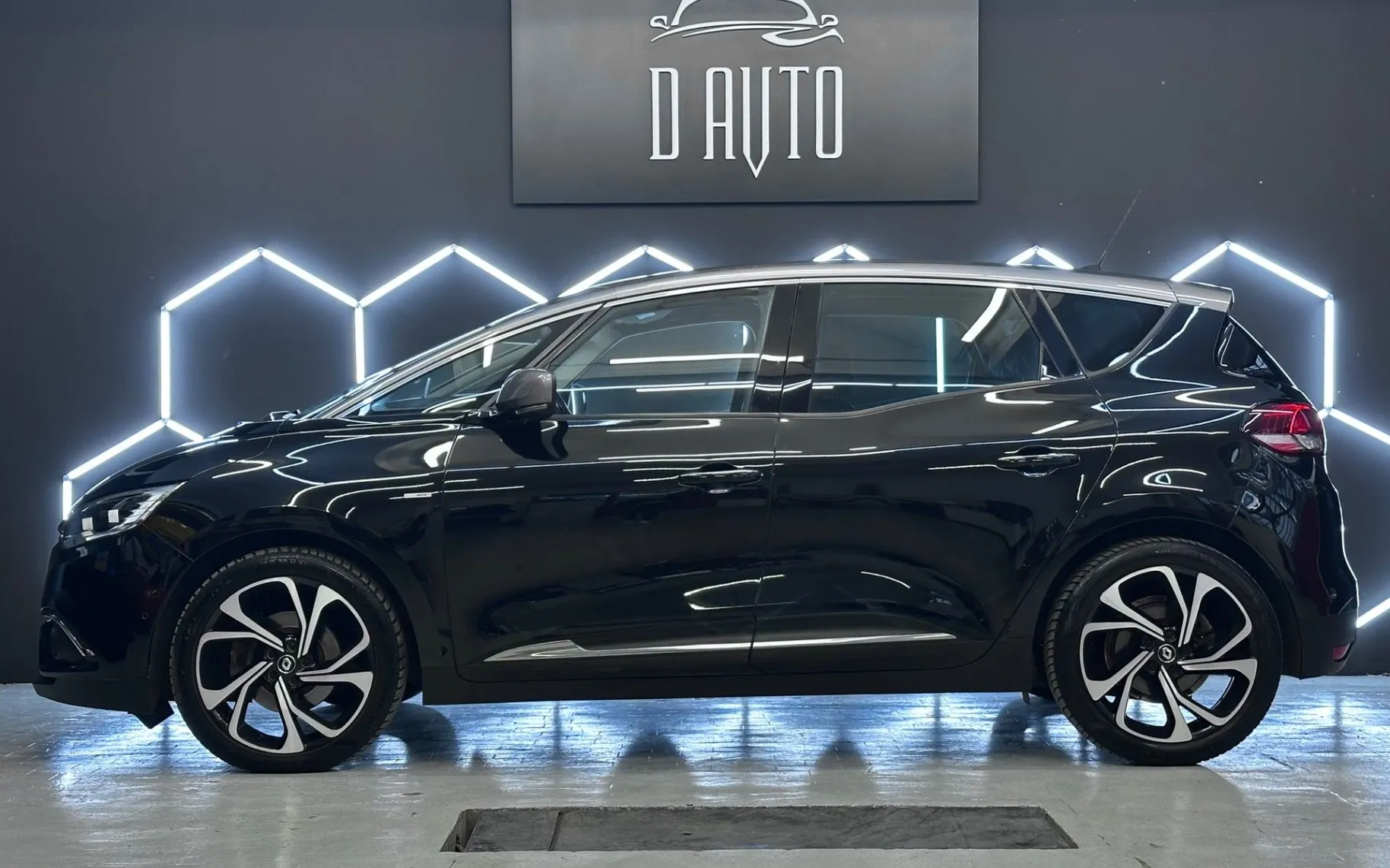 Zunanja slika - Renault Scenic - Scénic dCi 130 Energy Bose-LED-HUD-KAMERA-NAVI-2 - 4