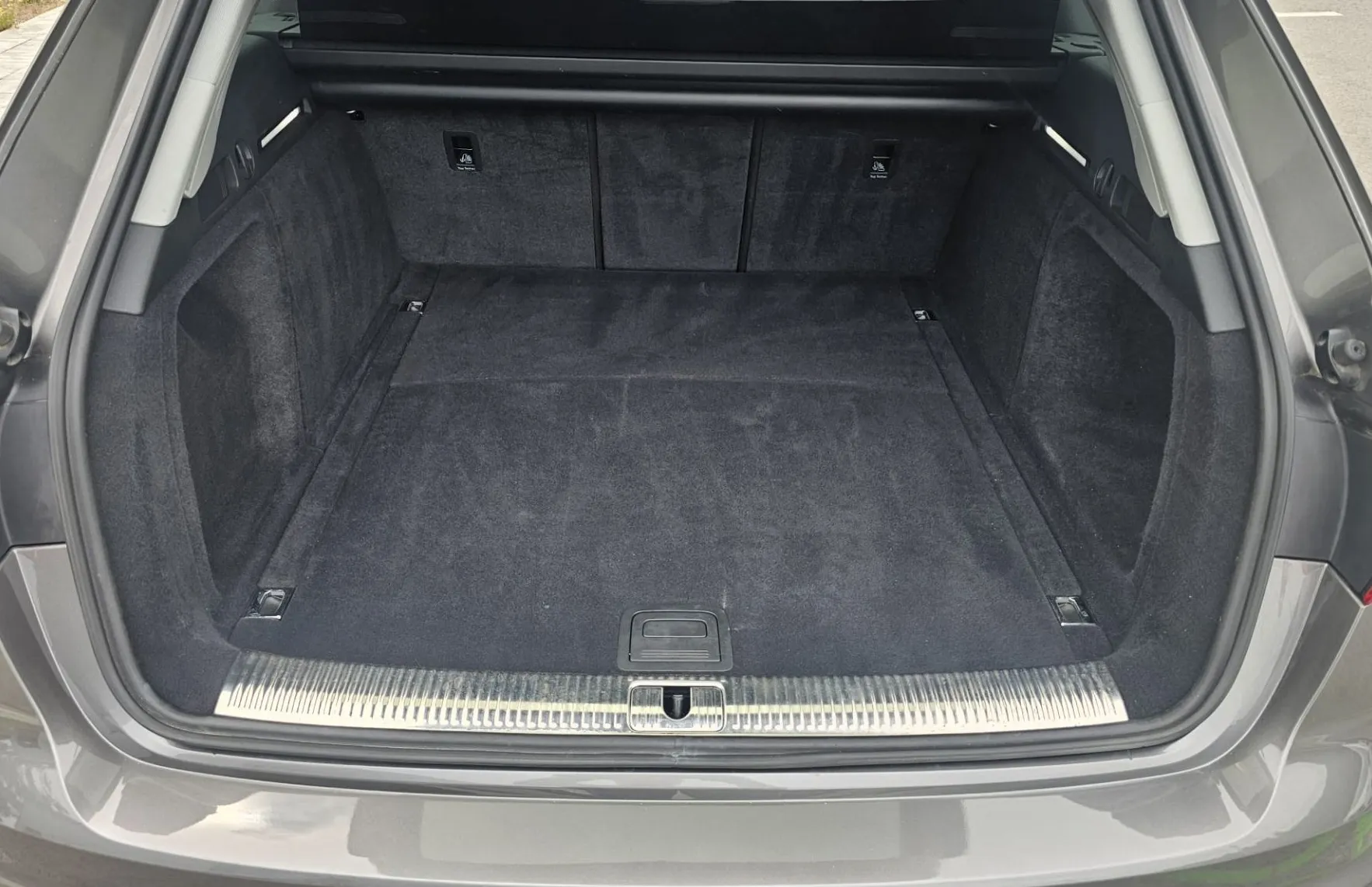 Zunanja slika - Audi A4 - Avant 40TDi 4x4Stronic |fuLED|F1|Navi|ACC|Wirtual - 9