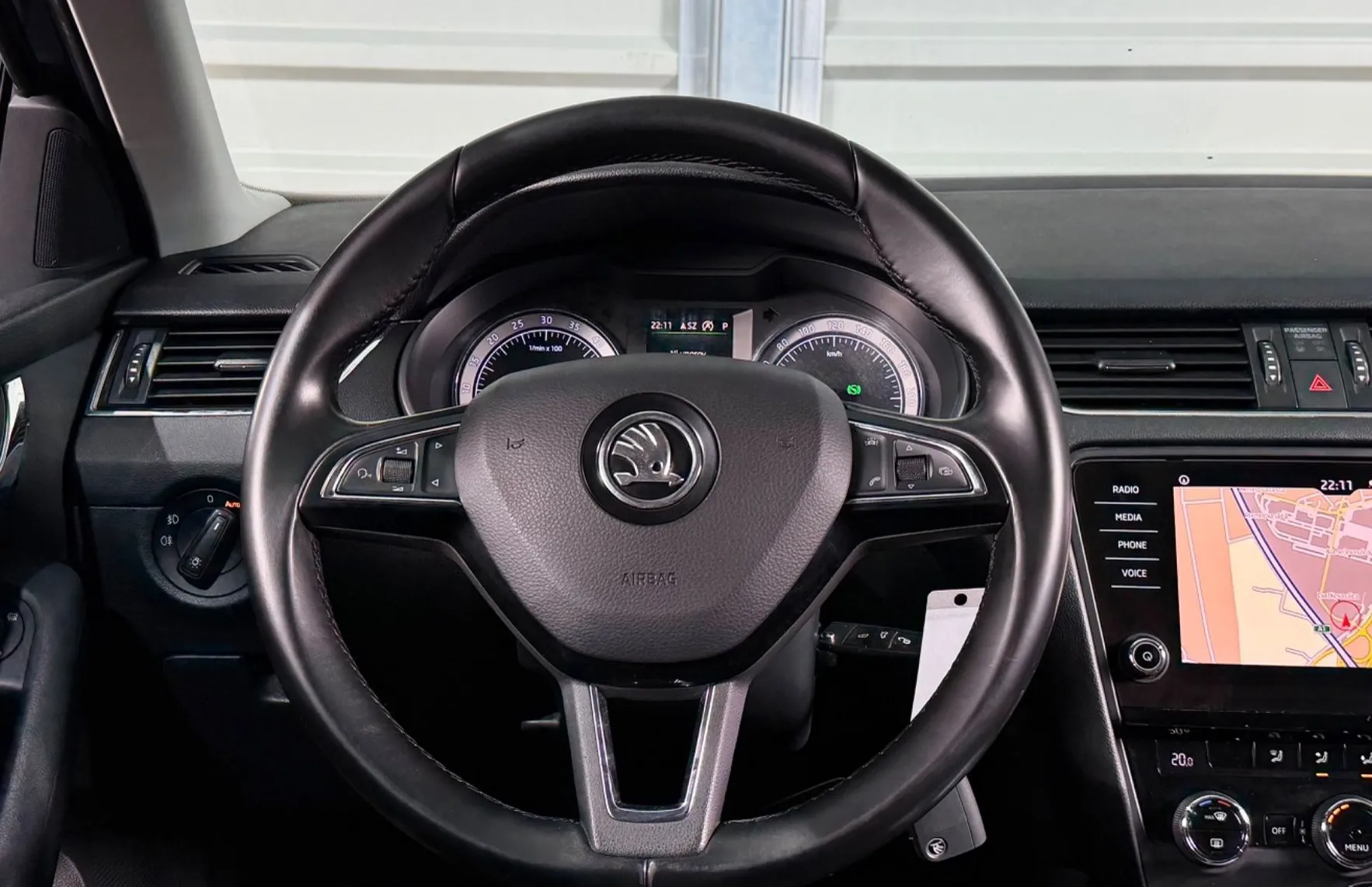 Zunanja slika - Škoda Octavia - 2.0 TDI - 110KW - DSG - PDC - NAVI ... - 9