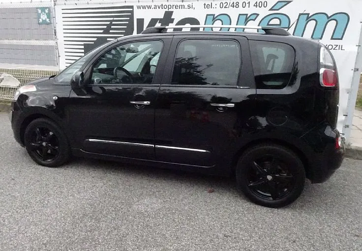 Zunanja slika - Citroën C3 Picasso - 1.2 Exclusive 1.LASTNIK VELIKI SERVIS FINANCIRANJE - 3