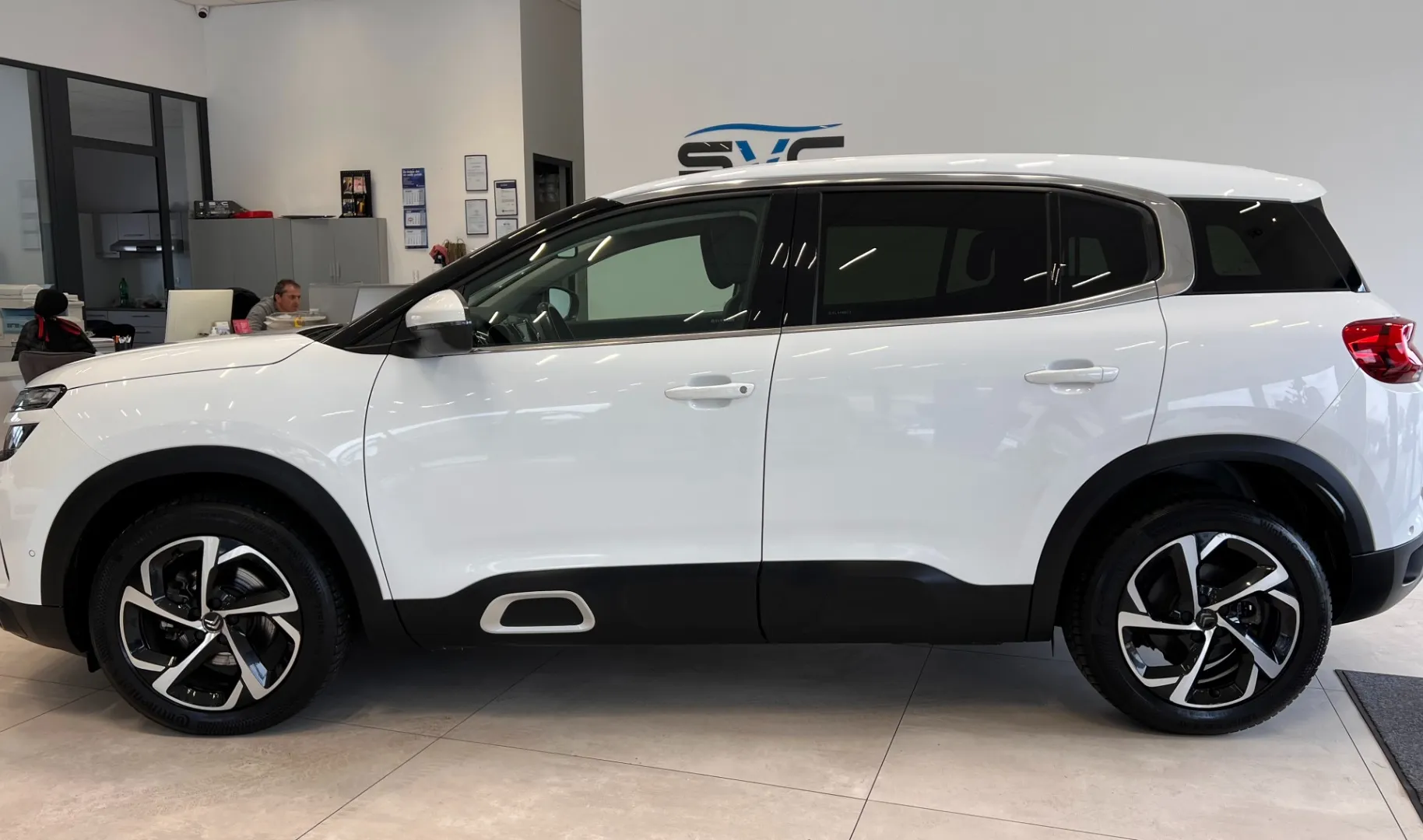 Zunanja slika - Citroën C5 - Aircross HDI-180KM-AUT-LED-DAB-VIRTUAL-KAM-KEYLES-ASSIST... - 3