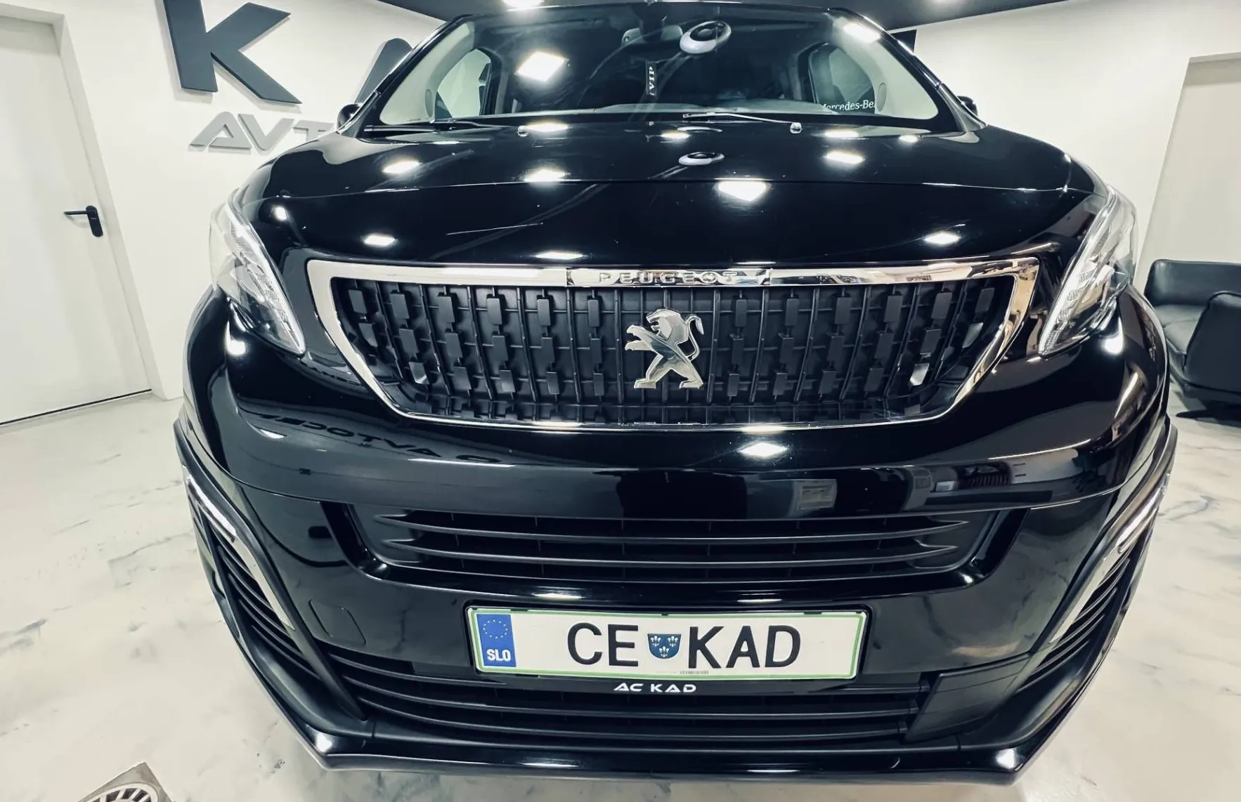 Zunanja slika - Peugeot Traveller - Active L1 1.5 BlueHDi PDC-ALU-SLOVENSKI... - 3