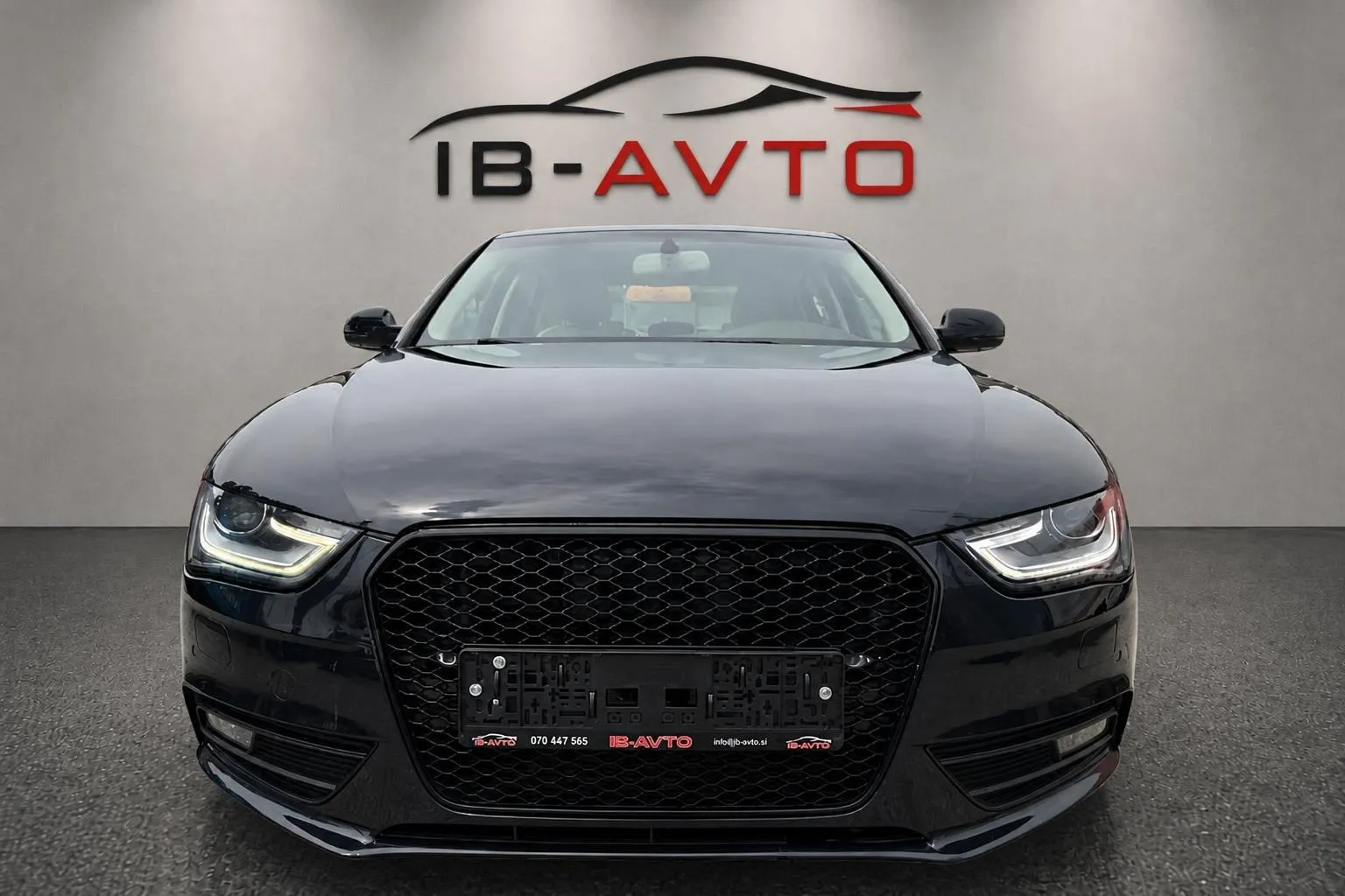 Notranja slika - Audi A4 - 2.0 TDI  diesel - 7