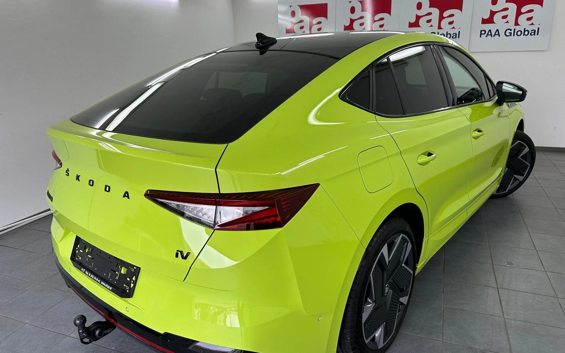 Zunanja slika - Škoda Enyaq - RS 220 KW.KAMERA.ACC.4X4.NAVI.LED.KLJUKA.45.000 KM - 16