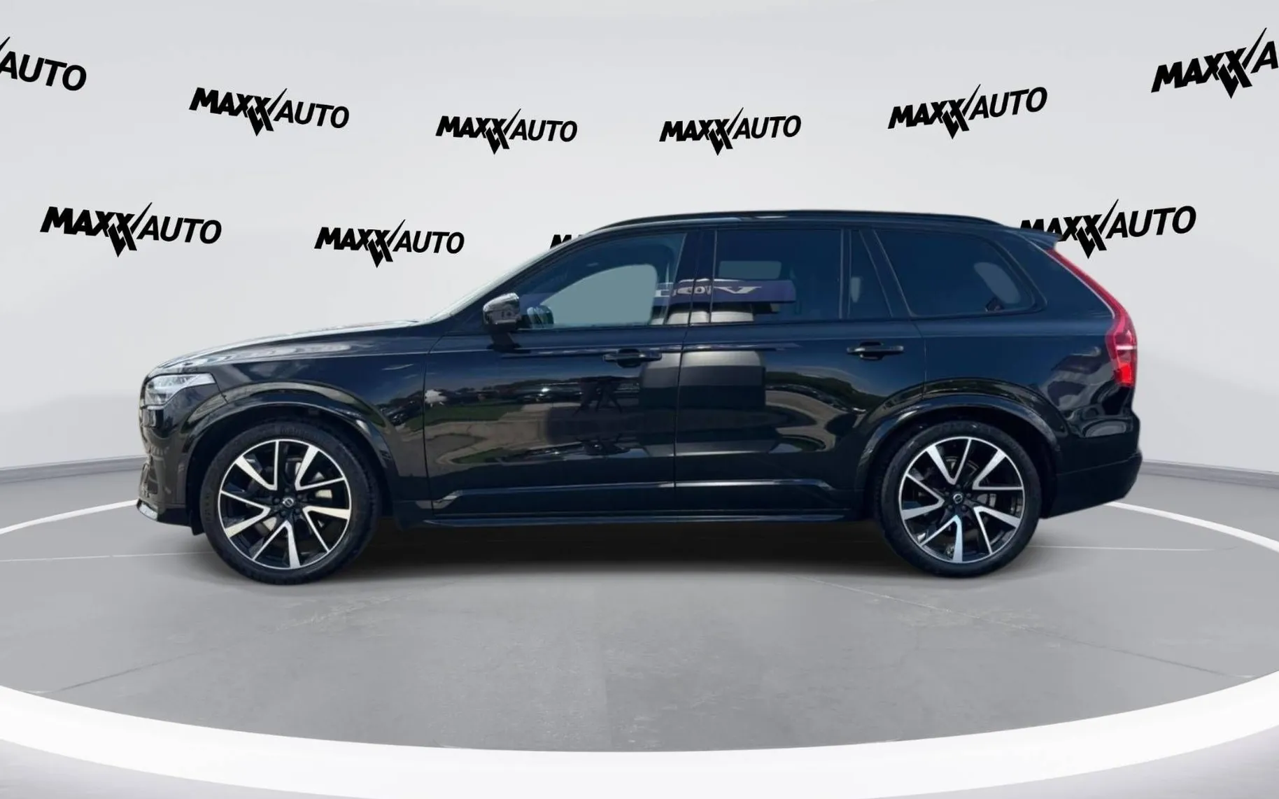 Zunanja slika - Volvo XC90 - B5 D Plus Dark AT AWD Zračno ACC Pano - 3