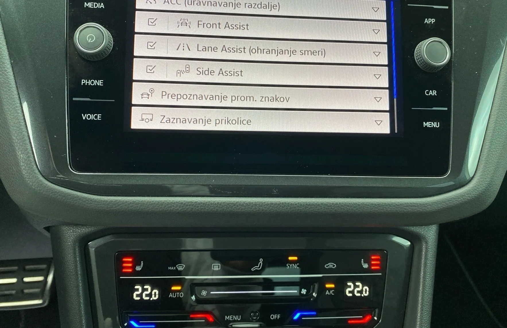 Zunanja slika - VW Tiguan - 2.0 TDI SCR 4M. BMT DSG R-Line - 10