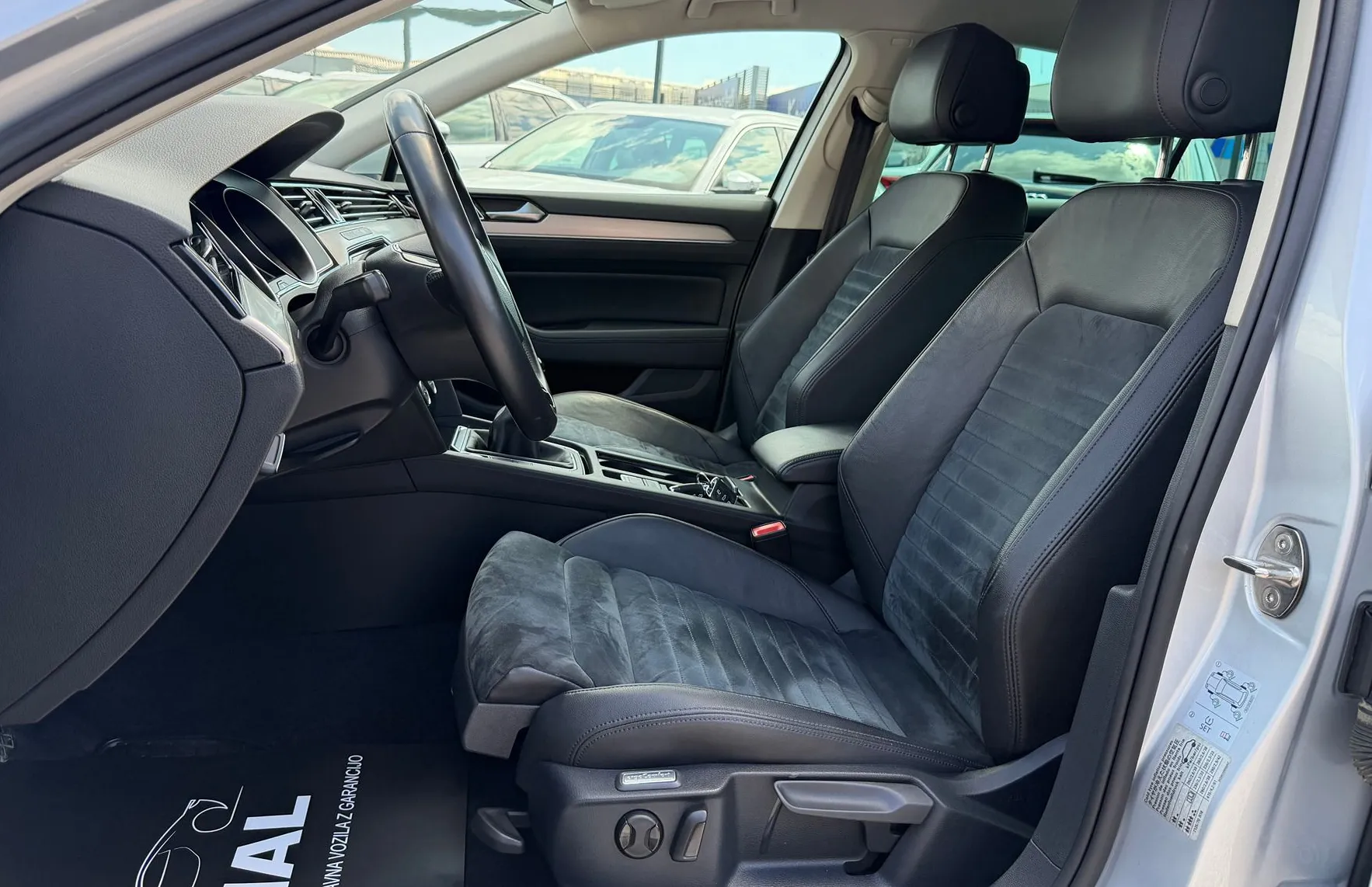 Zunanja slika - VW Passat - 2.0 TDI Highline-SLO-FULL LED-ACC-NAVI-KAMERA-ALU - 9