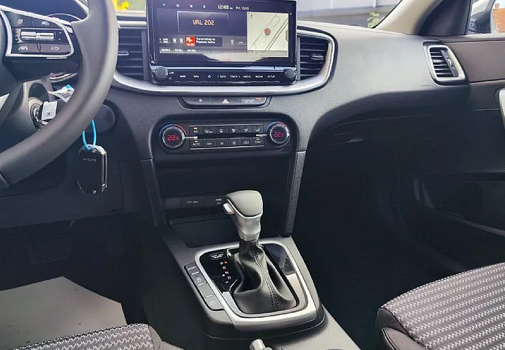 Zunanja slika - KIA XCeed - 1.6 T-GDi LX SMART ISG.7DCT 110 kW - 6