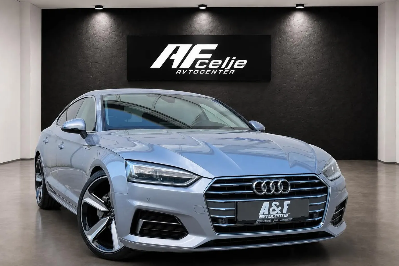 Zunanja slika - Audi A5 Sportback - 2.0TDI-AUT-S LINE-90.000km-VIRTUAL-LIZING ZA TUJ.. - 3