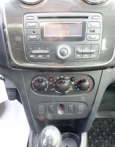 Zunanja slika - Dacia Sandero - 1.0 SCe - 1. LASTNIK SLO POREKLO - FINANCIRANJE - 9