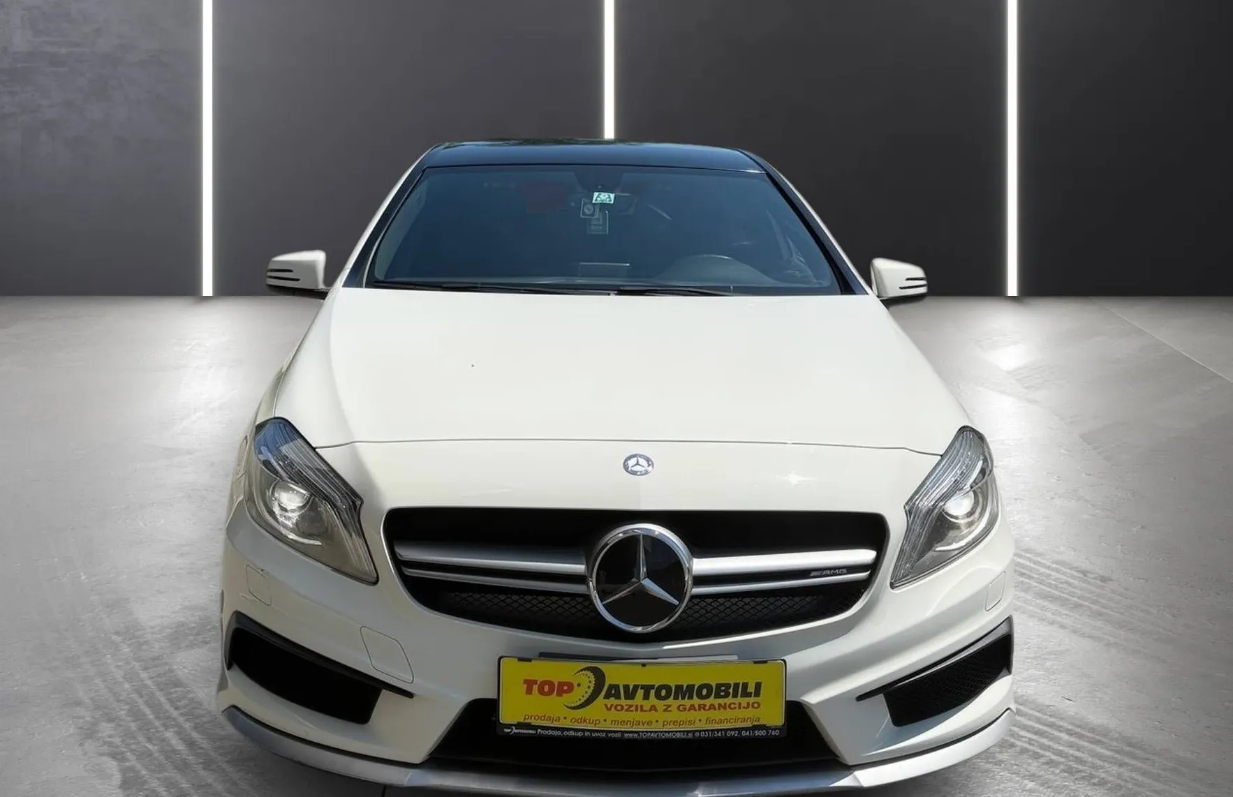 Zunanja slika - Mercedes-Benz A-Razred - 45 AMG 4MATIC XENON NAVI PDC TEM ŠPORTNI IZPUH - 10