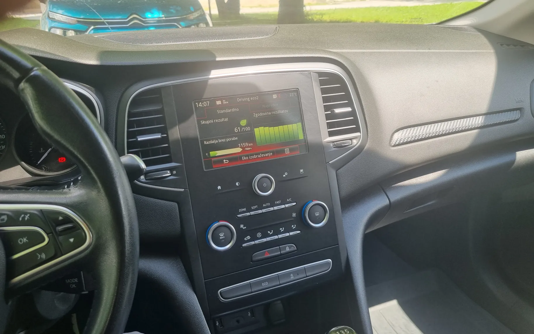 Notranja slika - Renault Mégane - Z dvižnimi vrati zadaj - 16