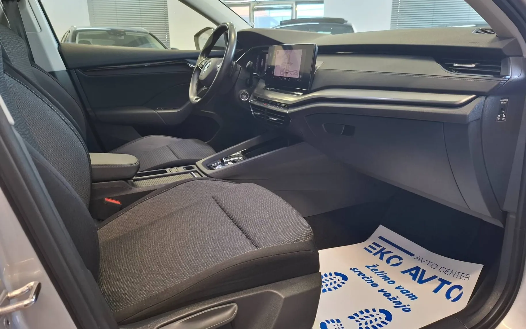 Zunanja slika - Škoda Octavia - Combi 2.0 TDI DSG-VIRTUAL-FULL LED-VELIKA NAVI-ACC - 5