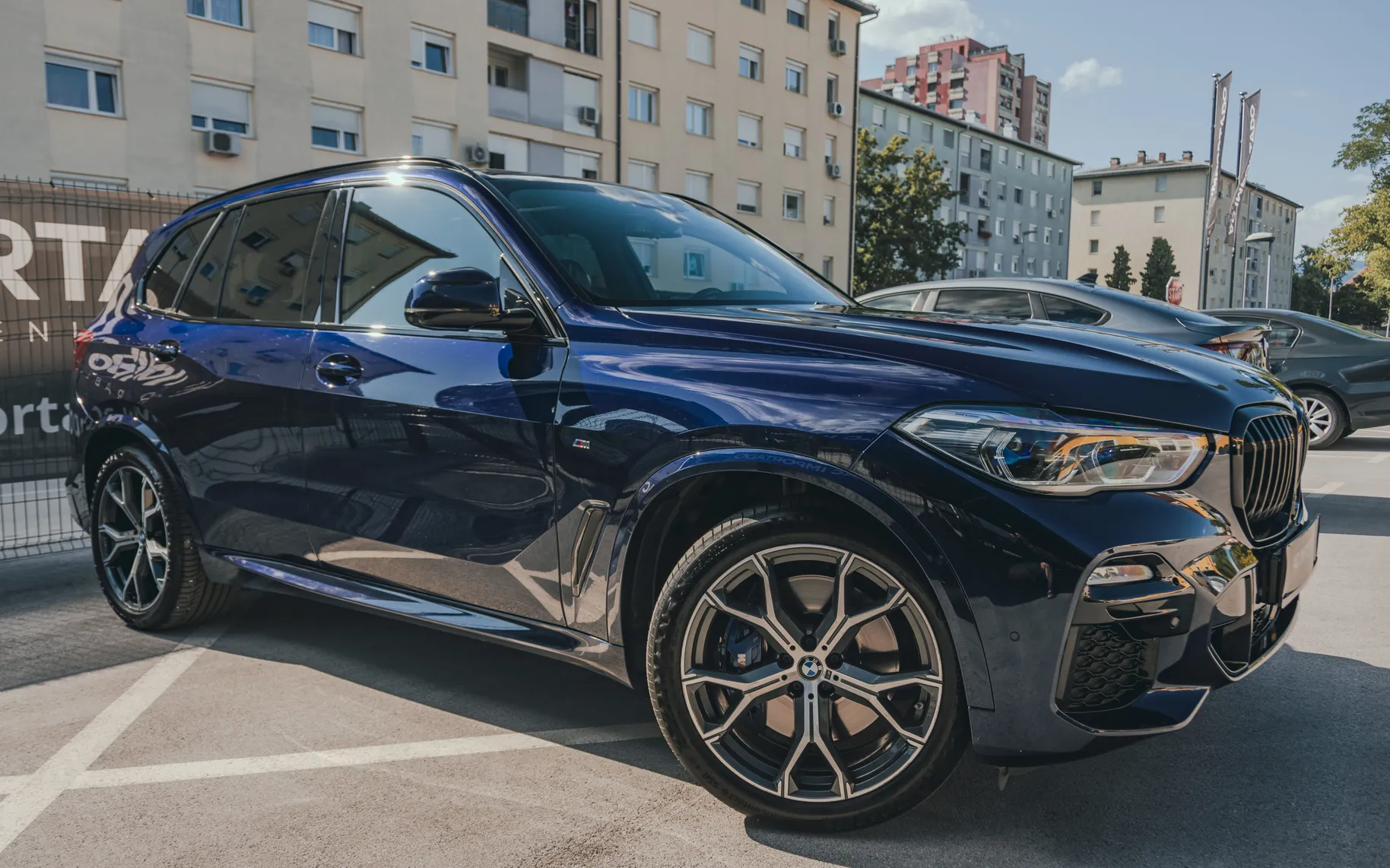 Zunanja slika - BMW X5 - xDrive30d M Sport-LASER-ACC-360-PANO-AIR-4WS-7SED - 3