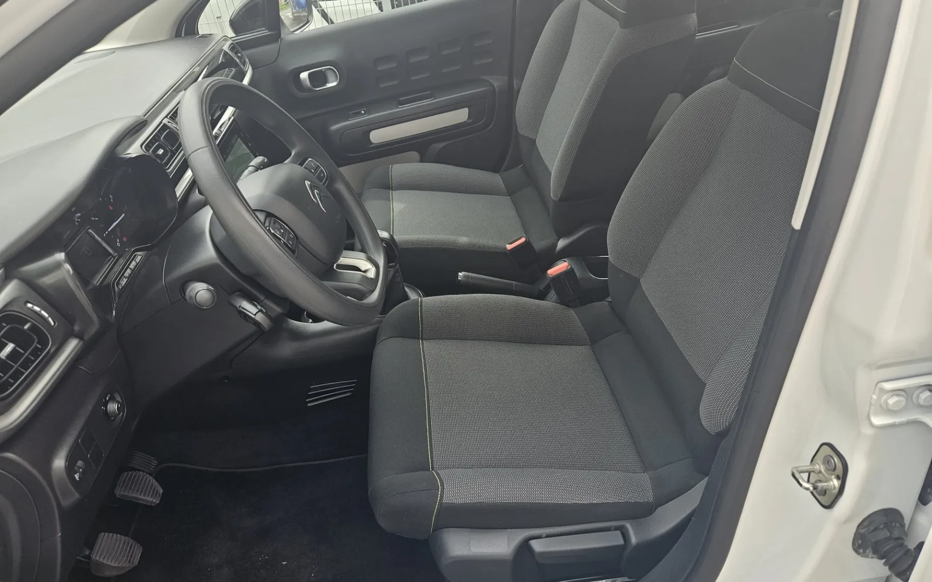 Zunanja slika - Citroën C3 - 1,2 PureTech 83 - Feel - 9