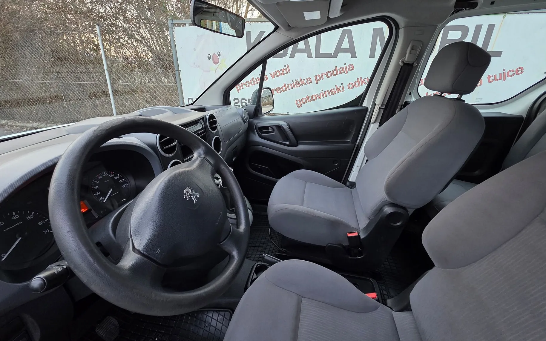 Zunanja slika - Peugeot Partner - ACTIVE 1.6 BlueHdi SLOVENSKI-ALU PLATIŠČA-KLIMA - 8