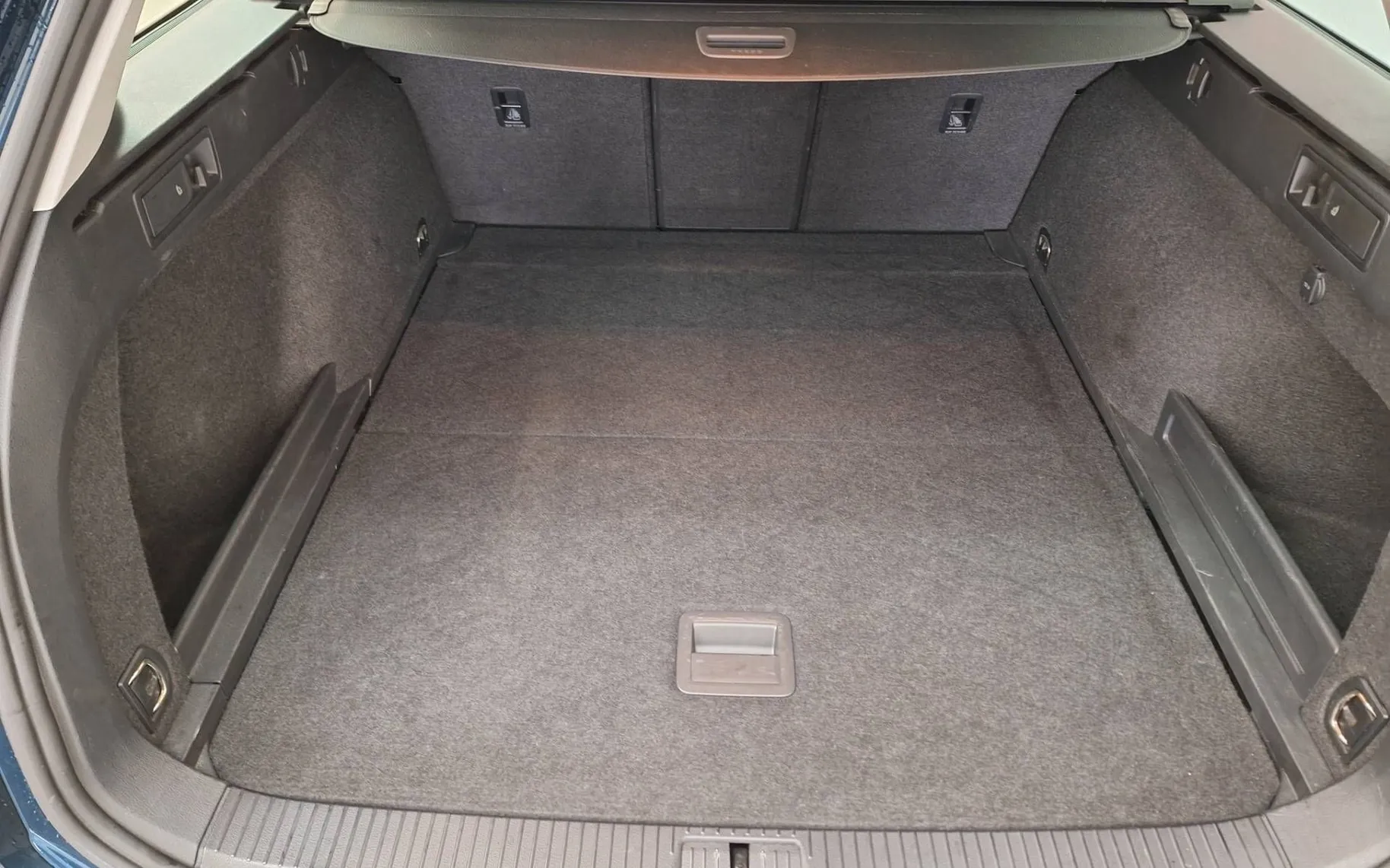 Notranja slika - Volkswagen Passat Variant - 2.0 TDI BMT SCR Business DSG - 9