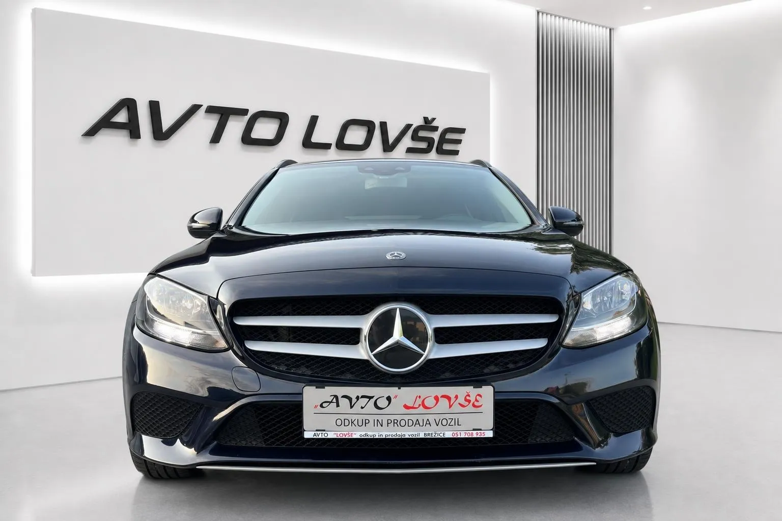Zunanja slika - Mercedes-Benz C-Razred - C 180 d-1 LASTNIK-98000 Km-ALU-NAVI-KAM-ODLIČEN - 3