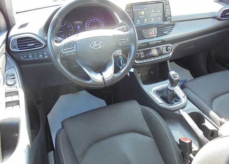 Zunanja slika - Hyundai i30 Wagon - 1.4 T-GDI STYLE°Multimedija°DAB°PLUS°RG°1.LASTNIK - 7