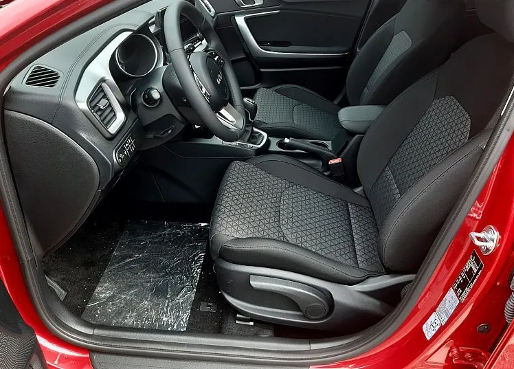 Zunanja slika - KIA Ceed - SW 1.5 T-GDi LX Champion+ ISG. M T 103 kW - 7