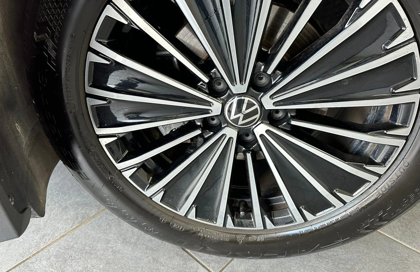 Zunanja slika - Volkswagen Tiguan - GOAL 1.5 eTSI 96kW DSG.NEMŠKI.KAMERA.LED.GRE.SEDEŽ - 7