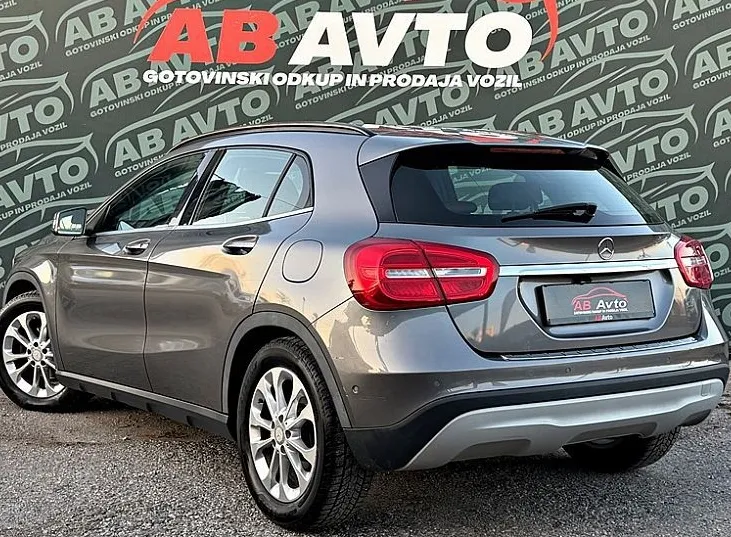 Zunanja slika - Mercedes-Benz GLA-Razred - GLA 200 CDI+MRTVI KOT+PRIKLOP+KAMERA+LEASING+TOP - 7