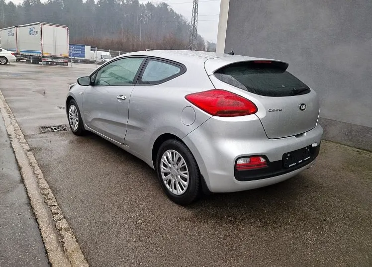 Zunanja slika - KIA Pro_Ceed - 1.4 CVVT 73 kW LX FUN+ SLO-1.LASTNIK... - 5