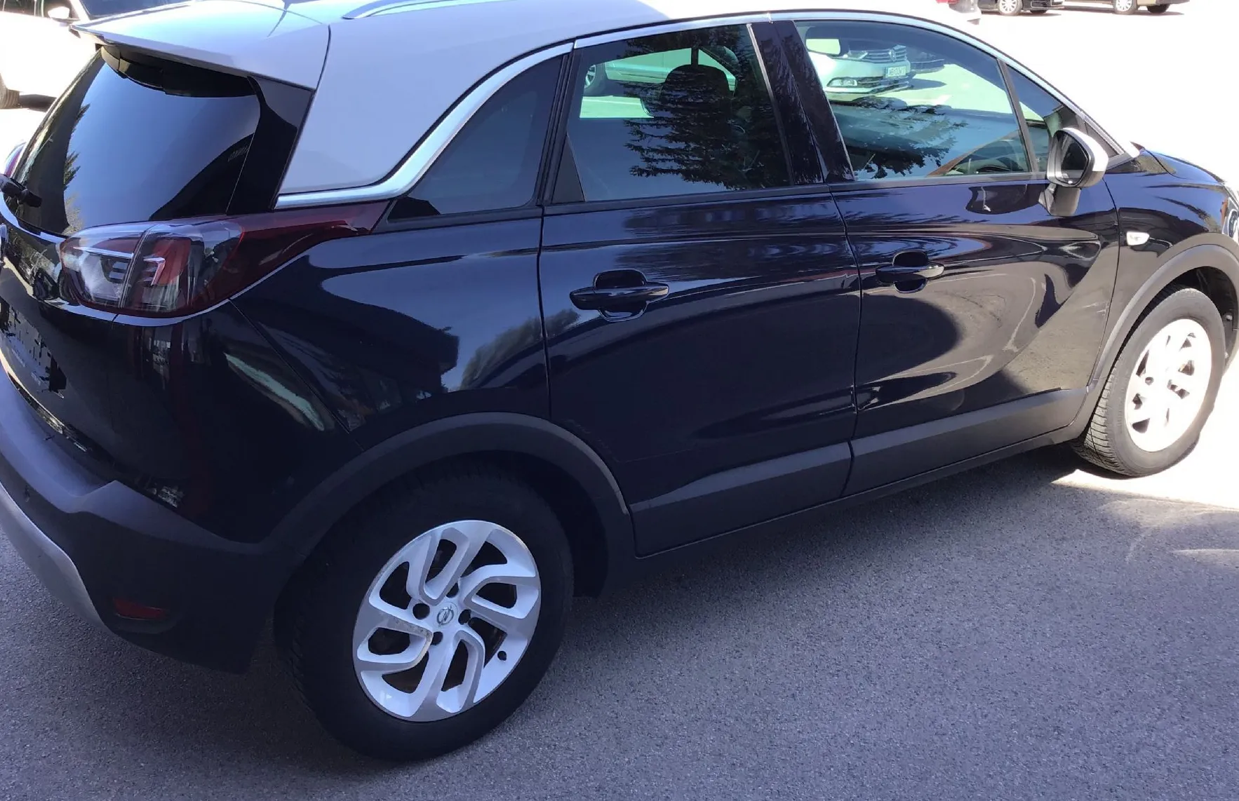 Zunanja slika - Opel Crossland X - 1.2 60KW - 4