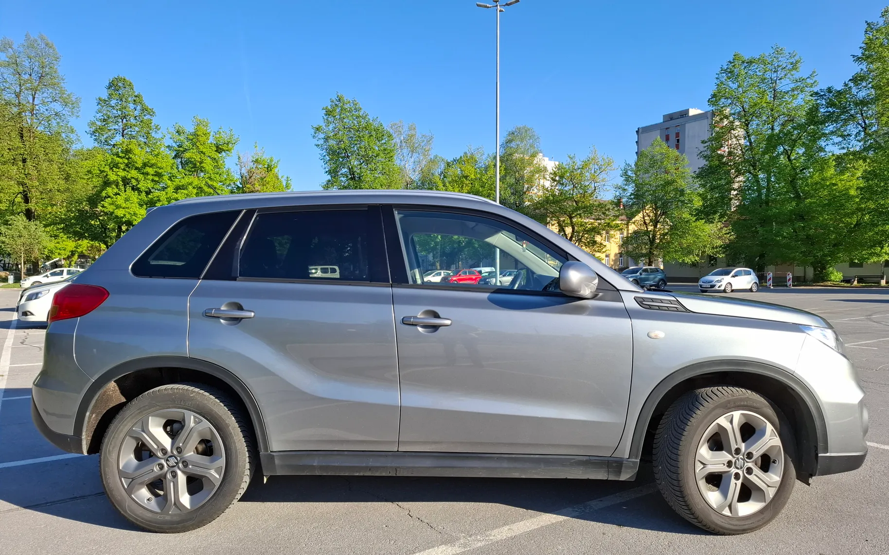 Zunanja slika - Suzuki Vitara - AllGrip 1,6 Premium - 3