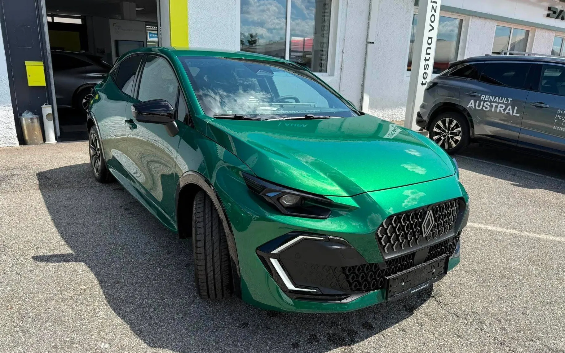 Zunanja slika - Renault Clio - TCe 115 Techno EDC - 1
