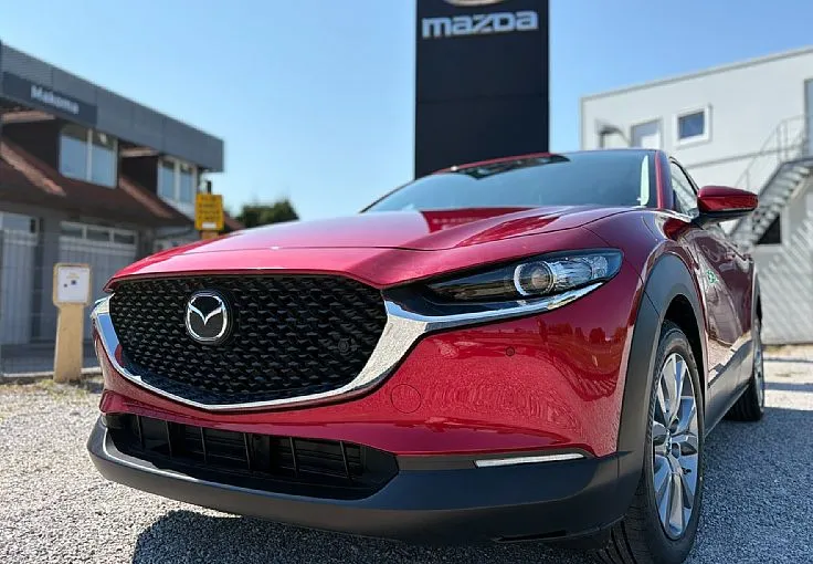 Zunanja slika - Mazda CX-30 - e-Skyactiv G140 Centre-line - 3