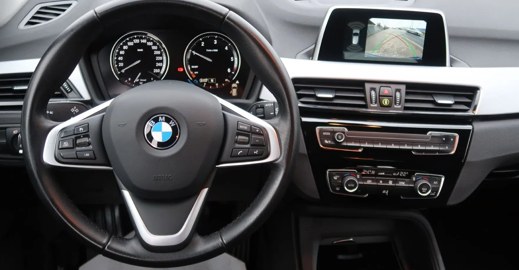 Zunanja slika - BMW X1 - serija :  sDrive16d-NAVI-ALU-PDC-KAMERA-LED - 15