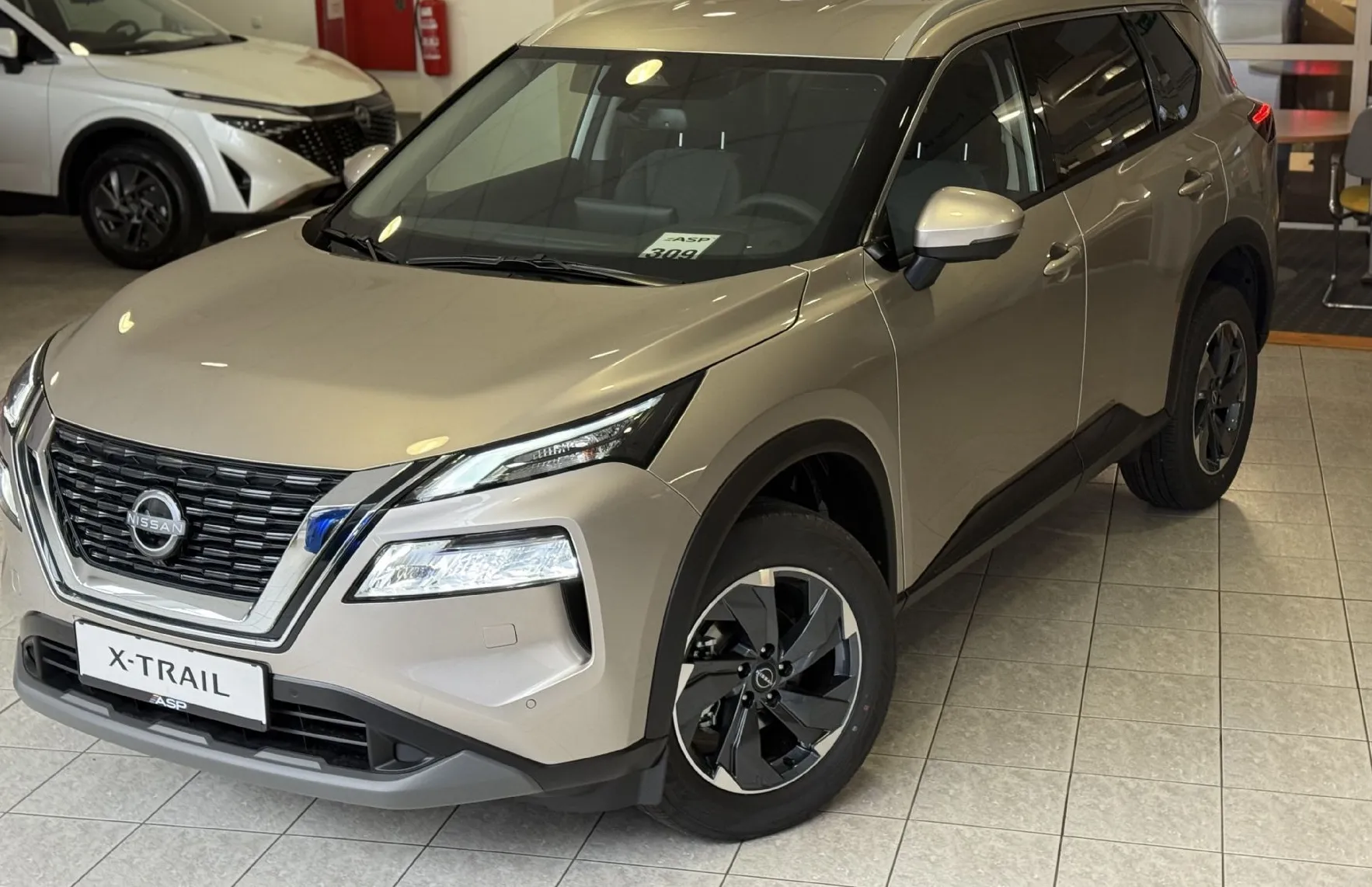 Zunanja slika - Nissan X-Trail - 1.5 VC-T MHEV N-Connecta X-Tronic + CONFORT - 2