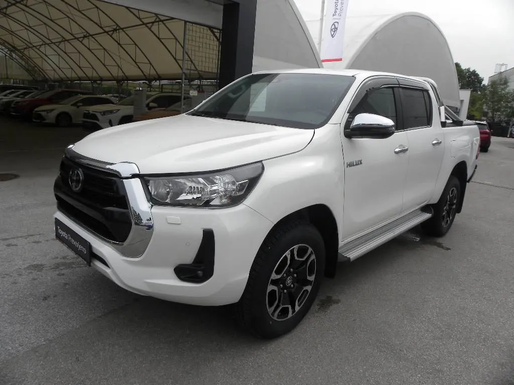 Zunanja slika - Toyota HILUX DOUBLE CAB - Toyota Hilux MY25 2.8 D-4D HYBRID 48V DC A T6 CITY PLUS - 1
