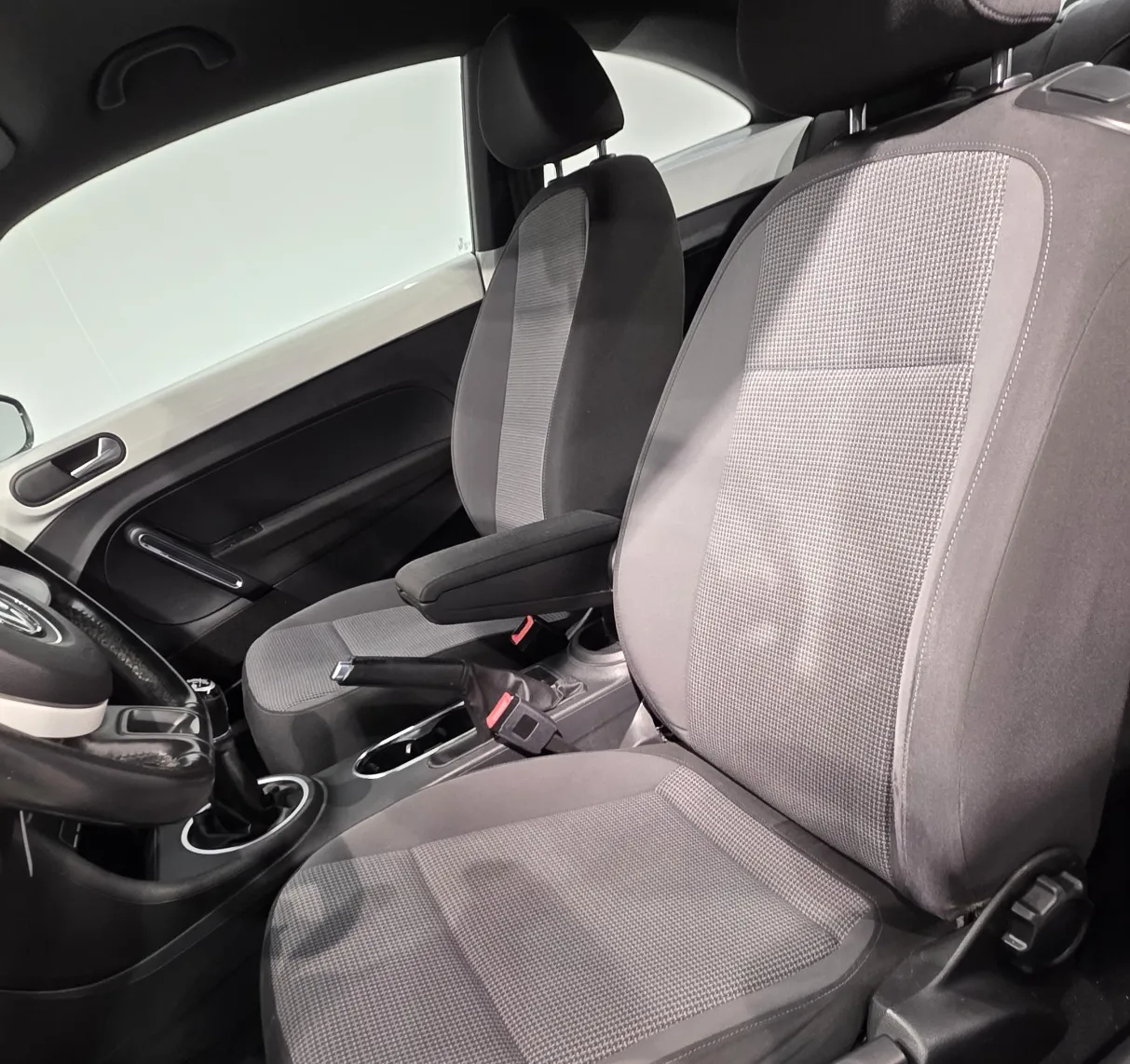 Zunanja slika - VW Beetle - 1,2 TSI Design NAVI TEMP PDC 2xKLIMA ALU - 18