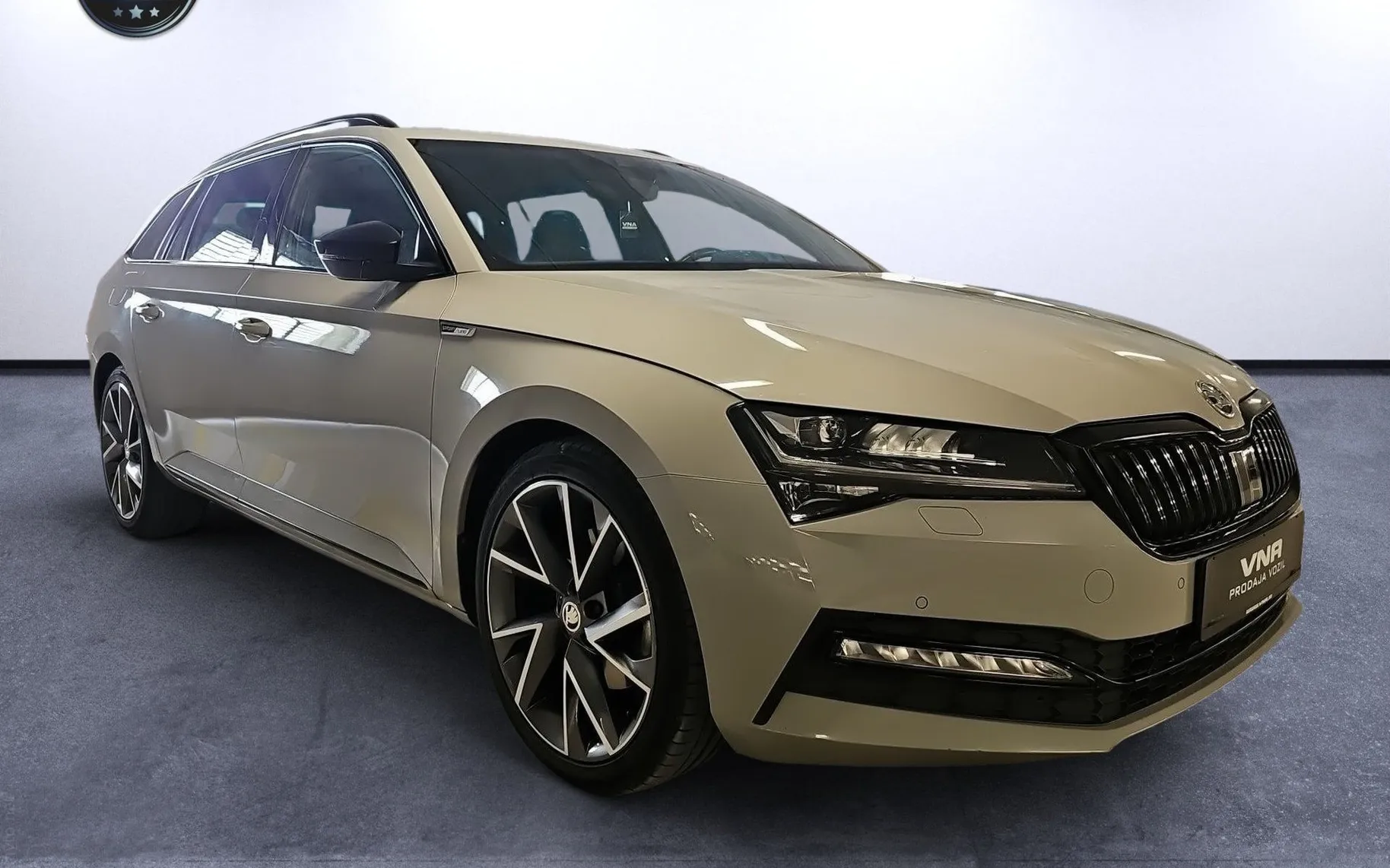 Zunanja slika - Škoda Superb - Combi 2.0 TDI Sportline DSG |VIRTUAL|KAMERA|RADAR| - 3