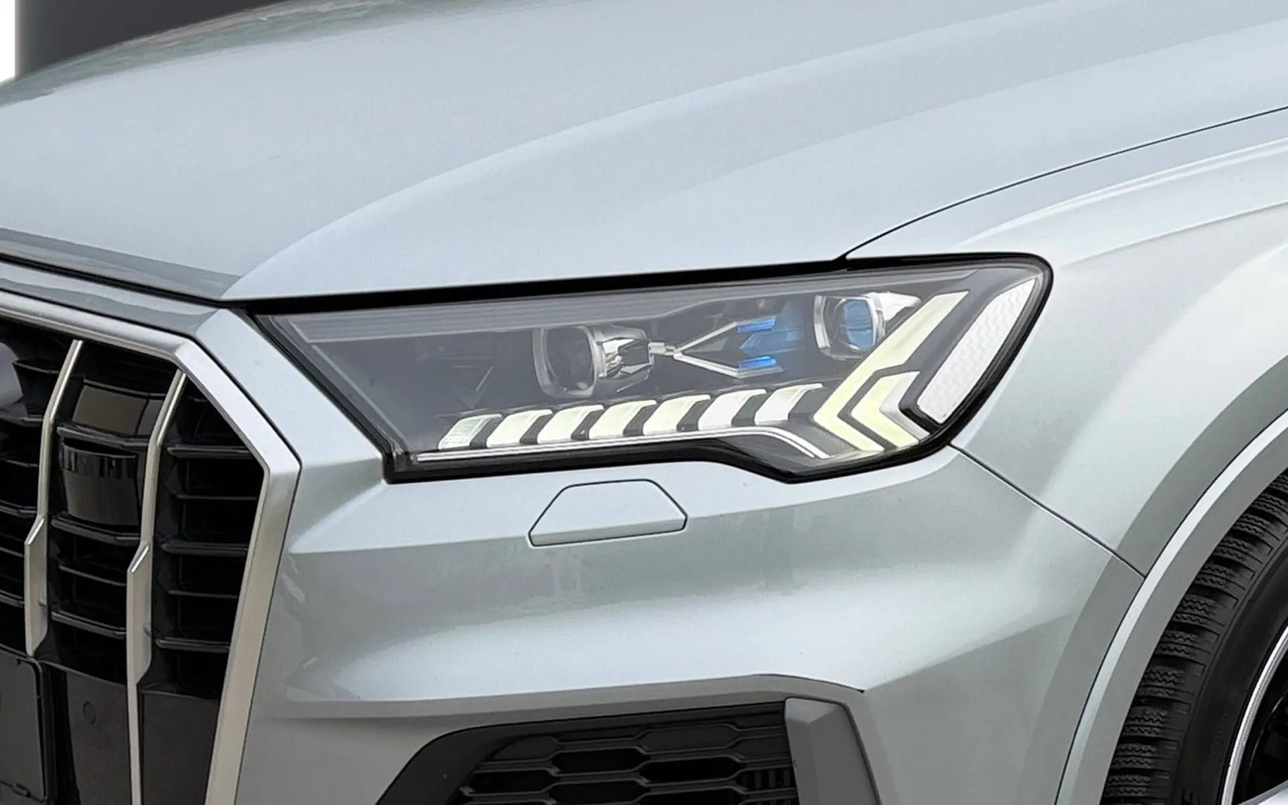 Zunanja slika - Audi Q7 - 55 TFSI quattro S-line Panorama - Soft close... - 5