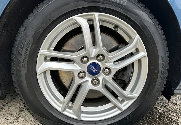 Zunanja slika - Ford Focus - Karavan 1.5 EcoBlue°°2.Lastnik°°Opravljen servis - 5