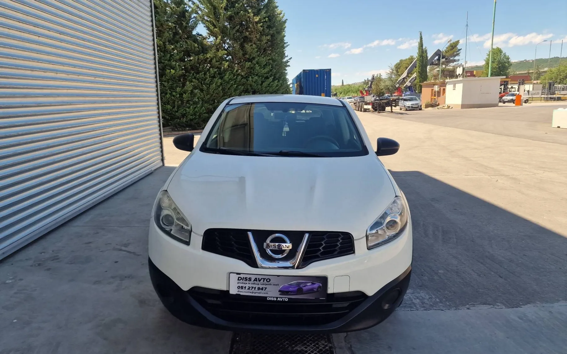 Notranja slika - Nissan Qashqai - 1.6 16V SAMO 98.000km 2.LASTNIK ... - 7