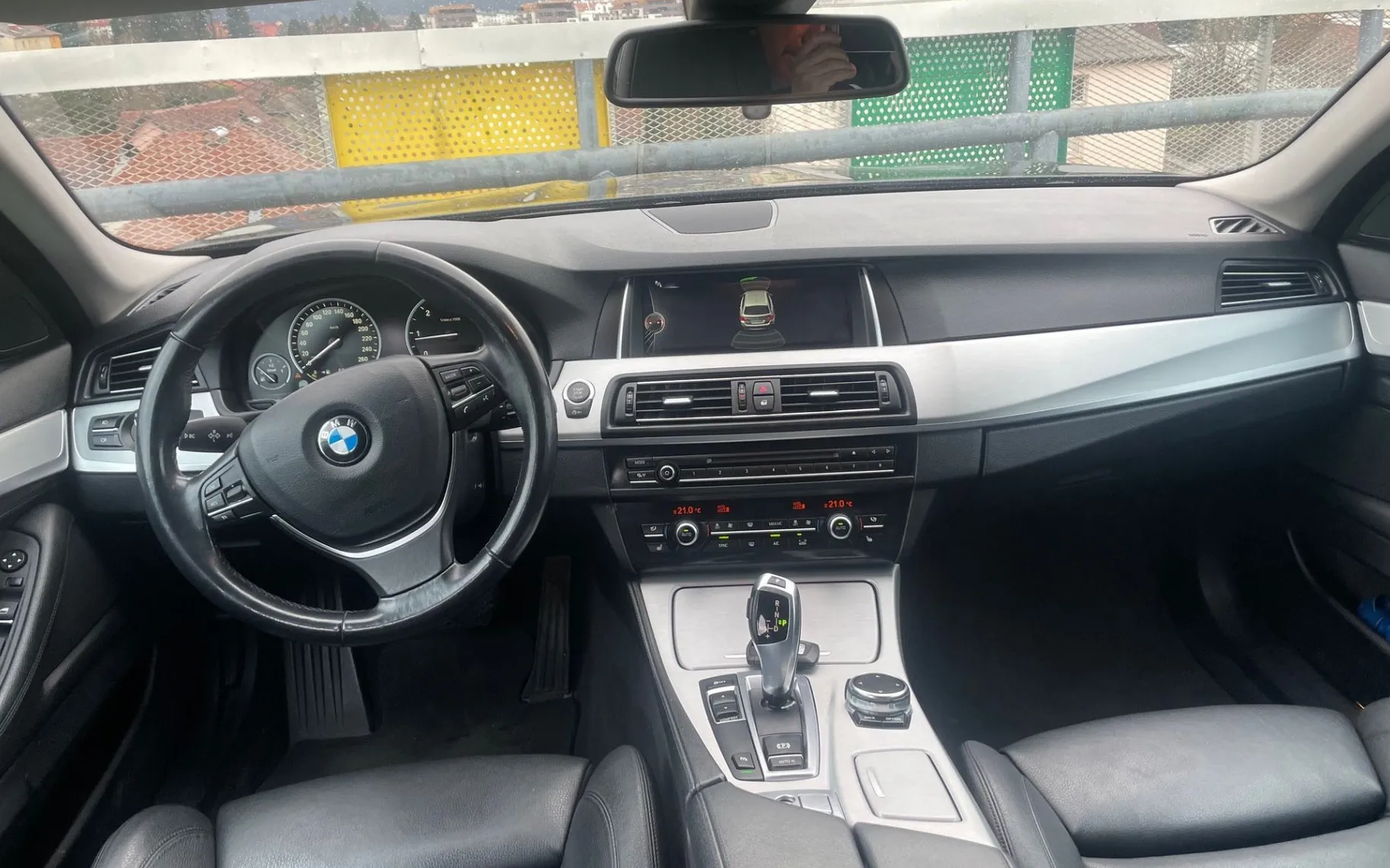Zunanja slika - BMW Serija 5 - Touring: 520d 140 KW BI-XSENON.NAVI.USNJE.PDC S+Z - 13