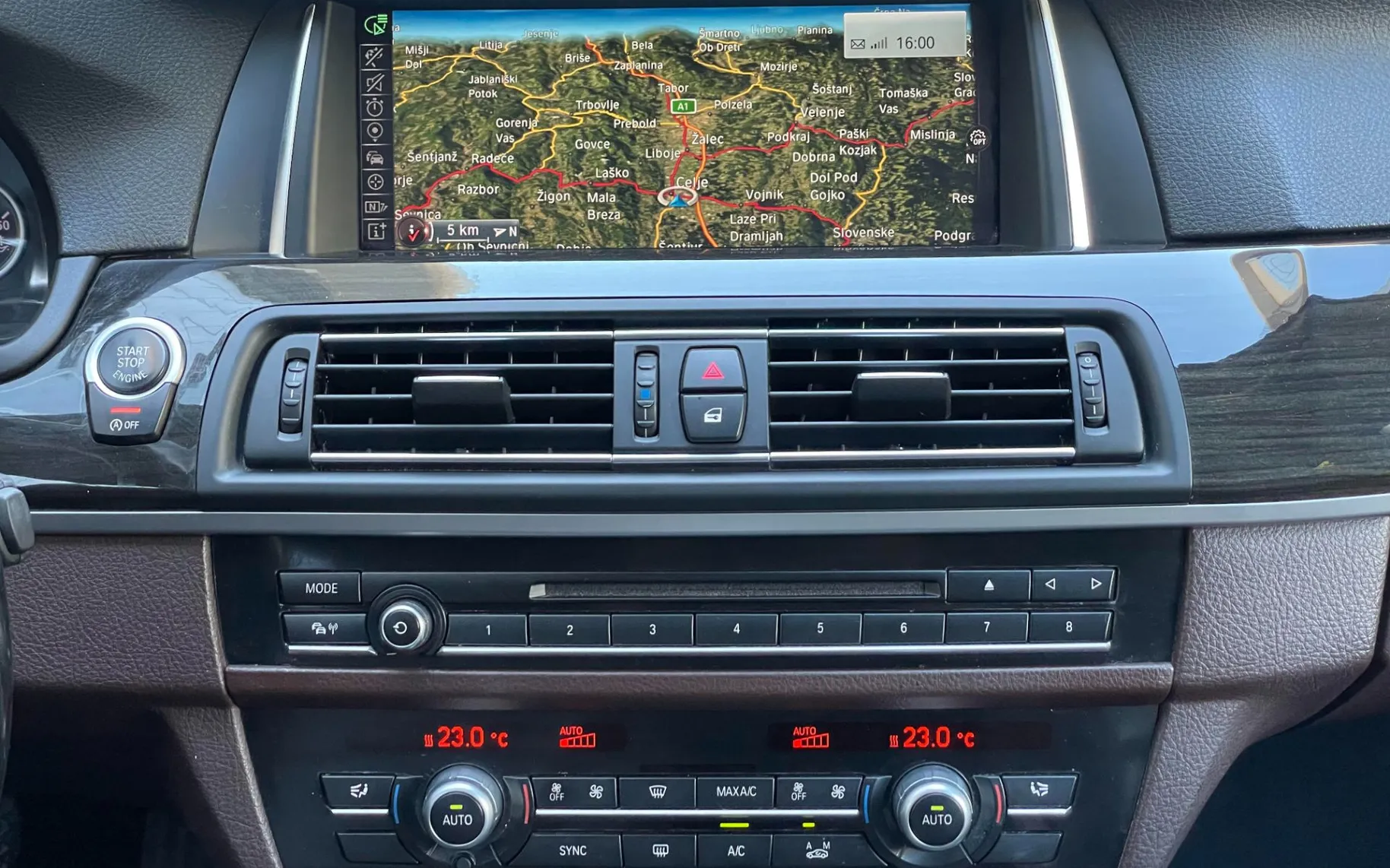 Zunanja slika - BMW Serija 5 - 530d xDrive touring Avt. - 10