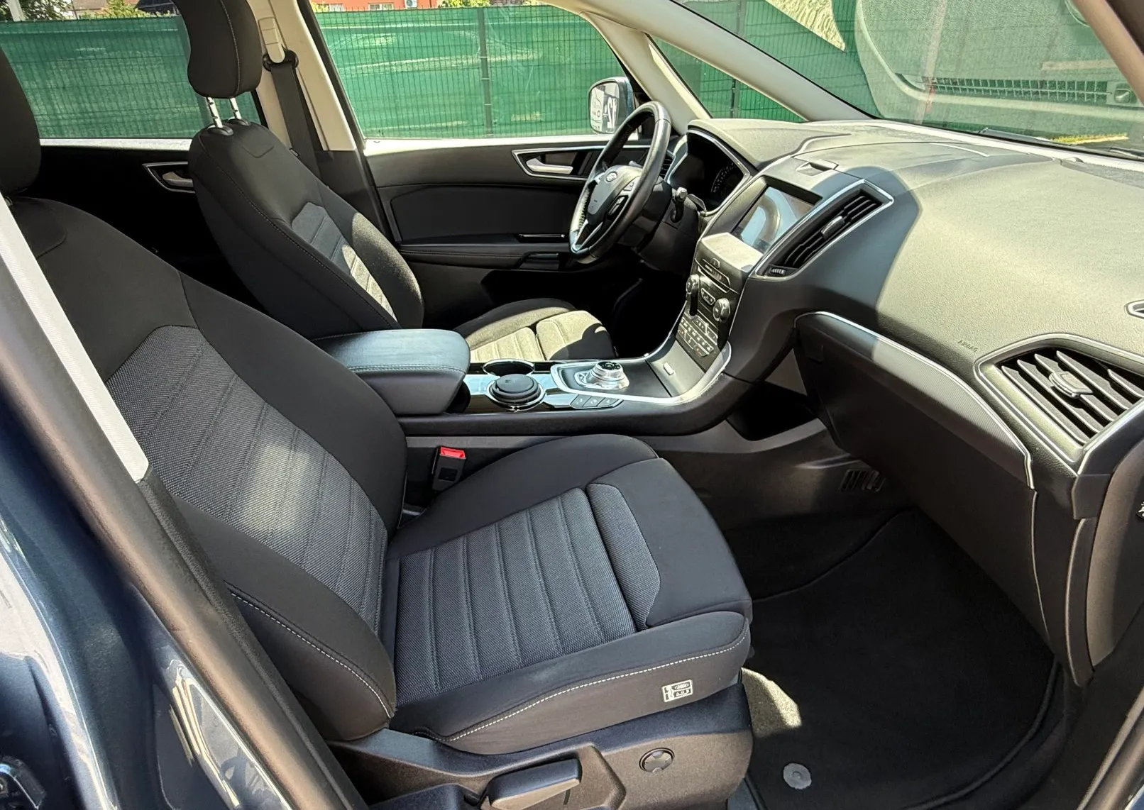 Zunanja slika - Ford S-MAX - / 2.0 / EcoBlue  TITANIUM - 9