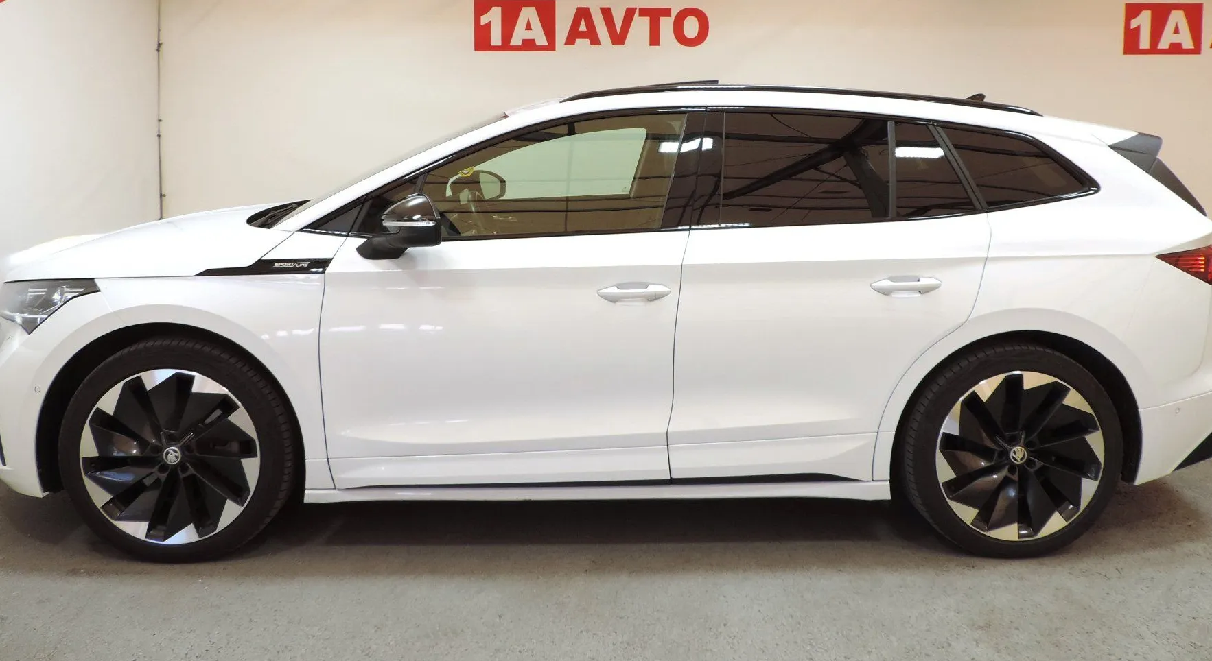 Zunanja slika - Škoda Enyaq - IV 80 Sport Line PANORAMA-ALCANTARA-KAMERA - 8