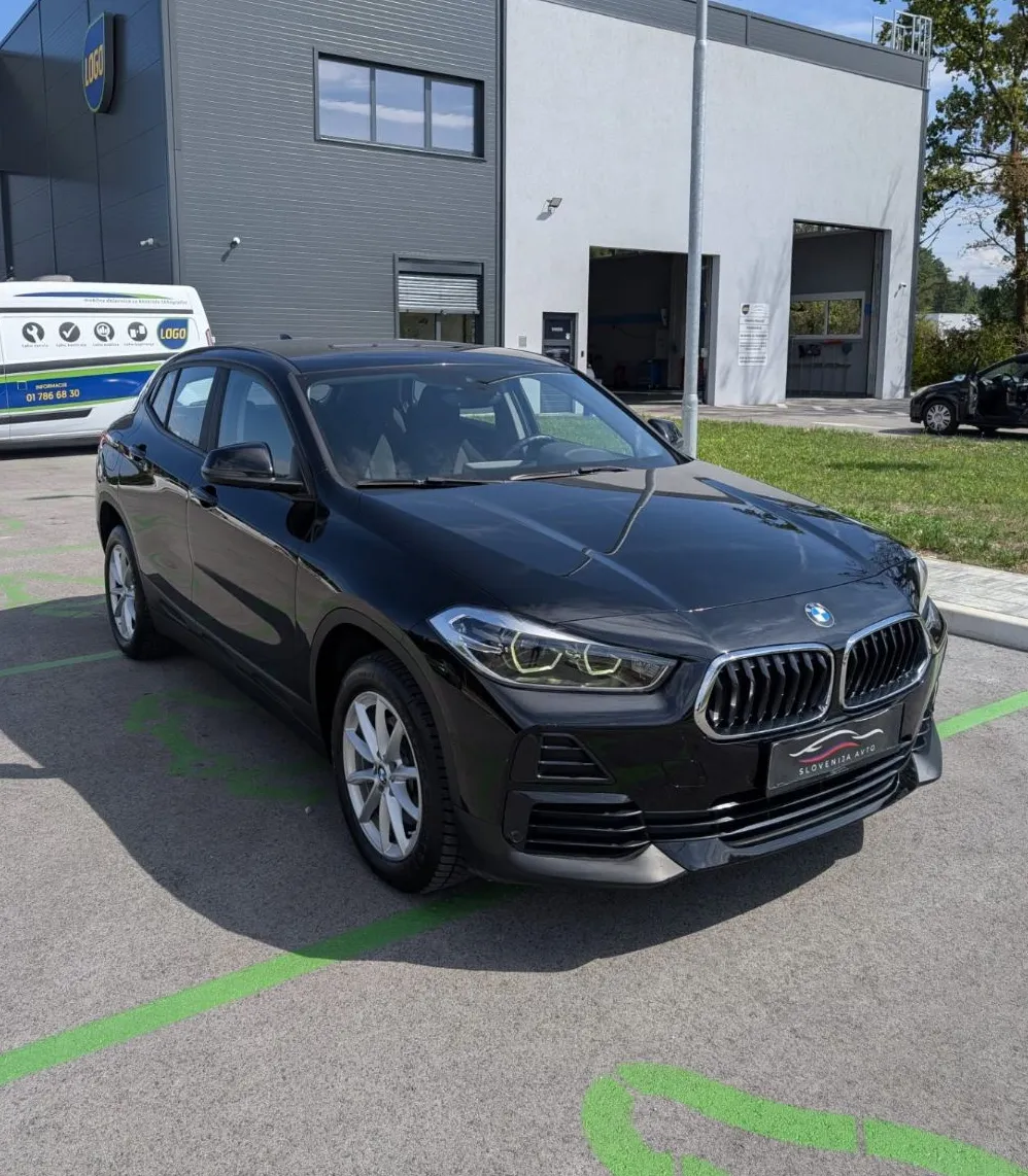 Zunanja slika - BMW X2 - serija : sDrive18d Advantage|FuLED|el.prtljažnik|2xPDC+kamera - 3