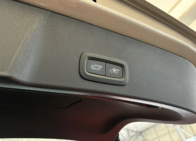 Zunanja slika - Volvo XC40 - T5 RECHARGE BUSINESS AUTO - 7
