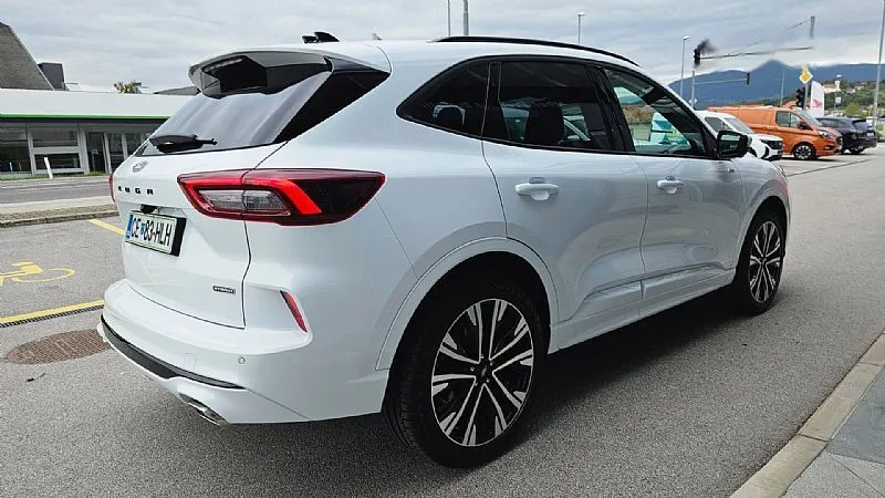 Zunanja slika - Ford Kuga - 2.5 PHEV ST-Line  ZALOGA - 10